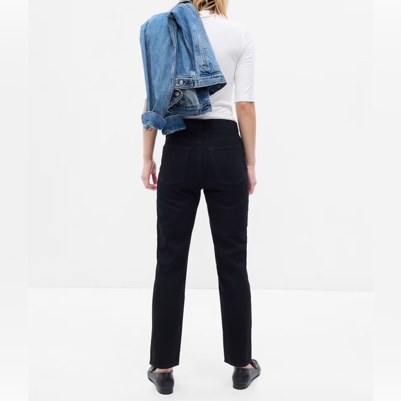 Gap High Rise Cheeky Straight Black Jeans - Size 30 - Brand New with Tags - Picture 2 of 2